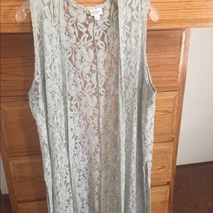 LuLaRoe Grey Lace Joy